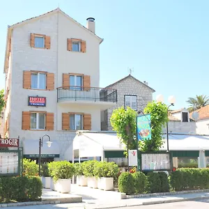 Hotel Trogir Hotell